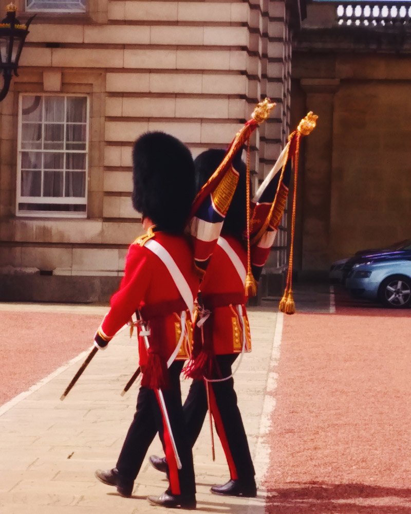 Change of guards in London